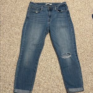Levi's 711 Skinny Ankle Jeans Size 29 Distressed Cropped Medium Wash